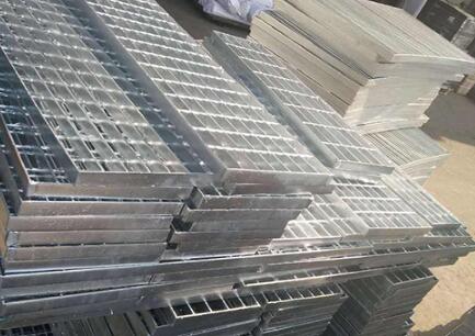 如何選擇玻璃鋼格柵板，這些技巧要掌握！